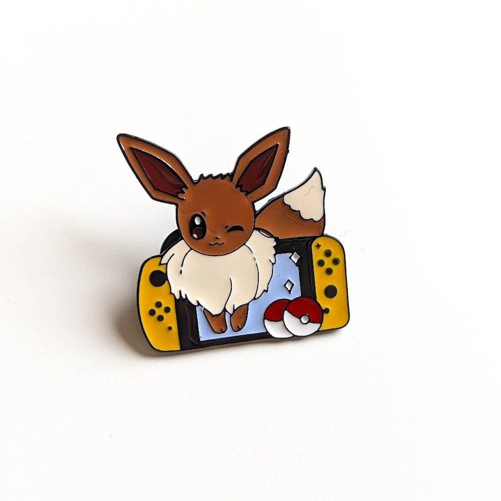 Eevee  Pokemon Enamel Pin / Anime Brooch